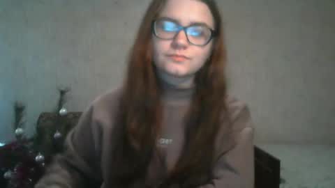 Snapshot of miyabe chatting on 01.21.25 Milana online show from 01.21.25