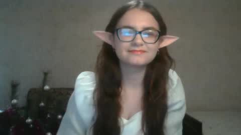 Snapshot of miyabe chatting on 01.25.25 Milana online show from 01.25.25