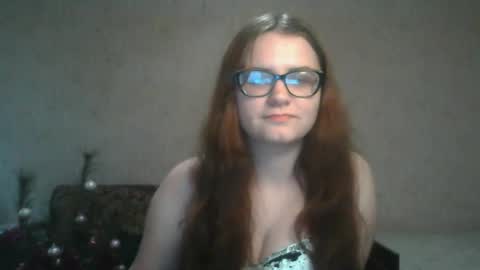 Snapshot of miyabe chatting on 01.31.25 Milana online show from 01.31.25