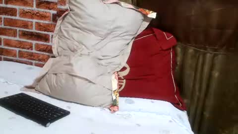 Cutiepie online show from 11.10.25