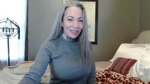 MizXtrix online show from 03.19.26