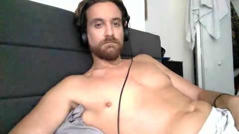 Hrny Lat  .. online show from 10.18.25