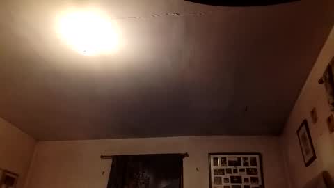 Snapshot of ml135 chatting on 09.25.25 ml135 online show from 09.25.25