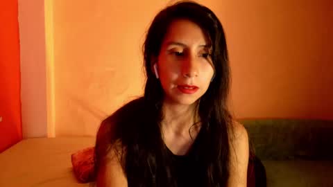 MoonLipson online show from 01.05.25