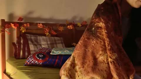 MoonLipson online show from 11.08.25