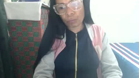 Snapshot of mmaturemessy chatting on 03.09.25 kelly online show from 03.09.25