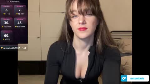 mmminnie online show from 02.20.25