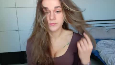 mmminnie online show from 02.19.26