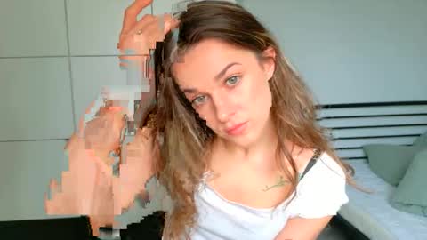 mmminnie online show from 03.17.26