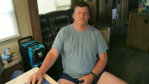 mmmthatsfunnn online show from 09.15.25