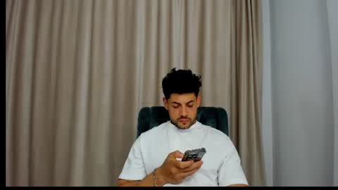 Snapshot of modelfitness91 chatting on 06.18.26 fitbody online show from 06.18.26