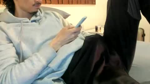 Snapshot of moderdelier chatting on 06.25.26 DigBreed online show from 06.25.26
