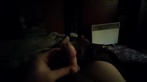 Snapshot of modest_guy86 chatting on 10.13.25 modest_guy86 online show from 10.13.25