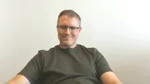 Moe online show from 12.19.25