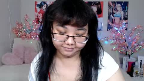 Molly online show from 03.29.26