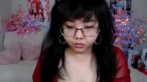 Molly online show from 04.06.26