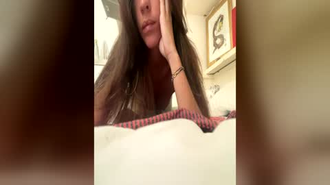 Snapshot of mohakama chatting on 06.18.26 mohakama online show from 06.18.26