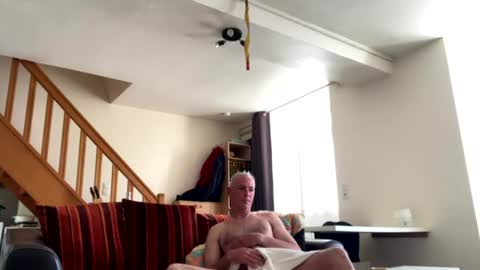 Snapshot of moi10414 chatting on 06.12.26 moi10414 online show from 06.12.26