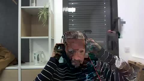 Julien online show from 01.28.25