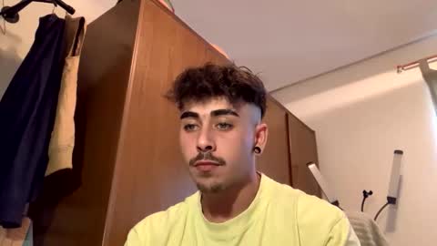 Snapshot of mojitoxxx69 chatting on 03.04.26 mojitoxxx69 online show from 03.04.26