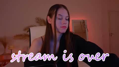 Molly online show from 12.09.24