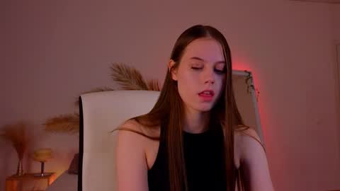 Molly online show from 12.15.24