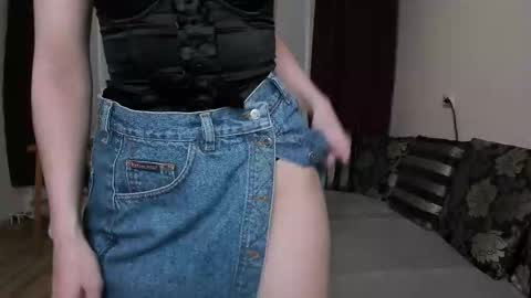 molaganna online show from 10.21.25