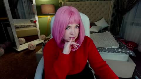 Snapshot of molinmoon chatting on 02.23.25 Rosa online show from 02.23.25