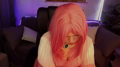 Snapshot of molinmoon chatting on 03.01.25 Rosa online show from 03.01.25