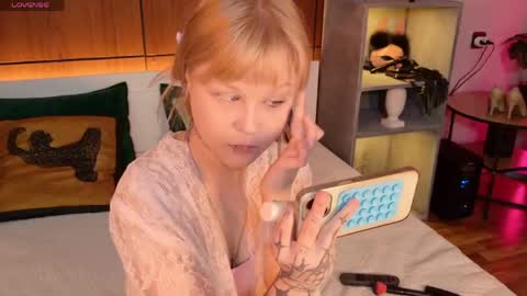 Snapshot of moliqin chatting on 05.13.26 moliqin online show from 05.13.26