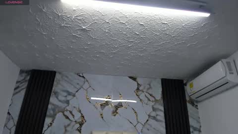 Hey Guys  Im Mollie online show from 02.11.26