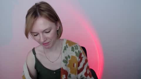 Snapshot of mollilove chatting on 05.16.26 mollilove online show from 05.16.26