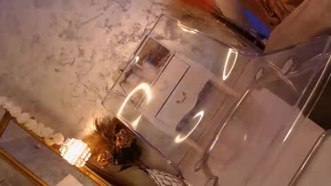 Moly online show from 11.29.25