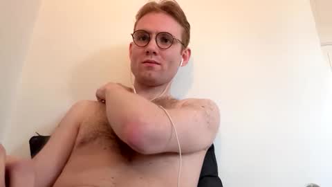 molliter online show from 11.04.25