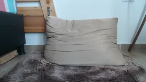 Molly online show from 12.28.24