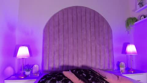 Molly Jackson online show from 12.24.24