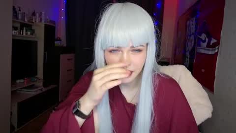 molly_kinkli online show from 04.27.26