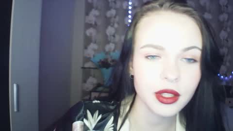 molly kinkli online show from 05.08.26