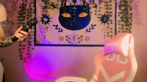 molly_kisss online show from 04.26.26