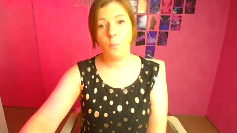 Molly online show from 04.03.26