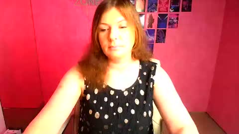 Snapshot of molly_mis chatting on 05.04.26 Molly online show from 05.04.26