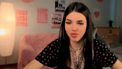 Snapshot of molly_rettyy chatting on 04.29.26 Molly online show from 04.29.26