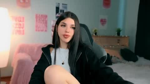Snapshot of molly_rettyy chatting on 05.31.26 Molly online show from 05.31.26