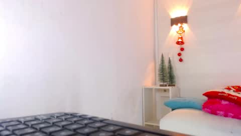 Snapshot of molly_spears chatting on 12.29.24 Molly Spears online show from 12.29.24