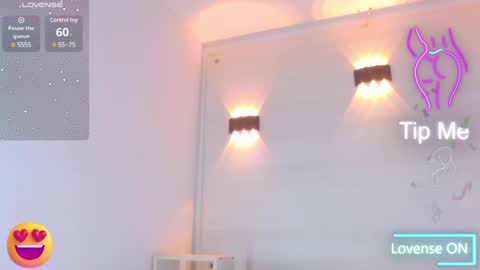 Snapshot of molly_spears chatting on 02.22.25 Molly Spears online show from 02.22.25