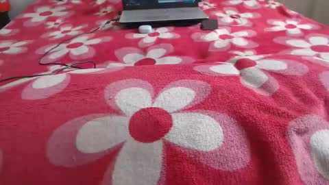 Molly And Brad online show from 12.21.25