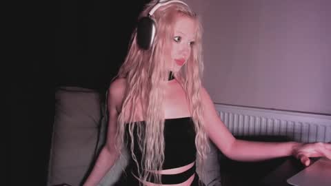 Goddess Katherine online show from 01.26.25