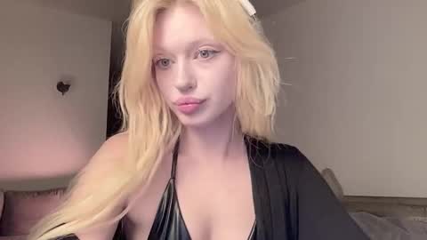 Goddess Katherine online show from 10.17.25