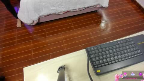 Molly  online show from 02.12.25