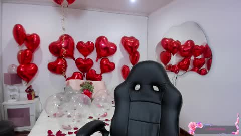 Molly  online show from 02.14.25